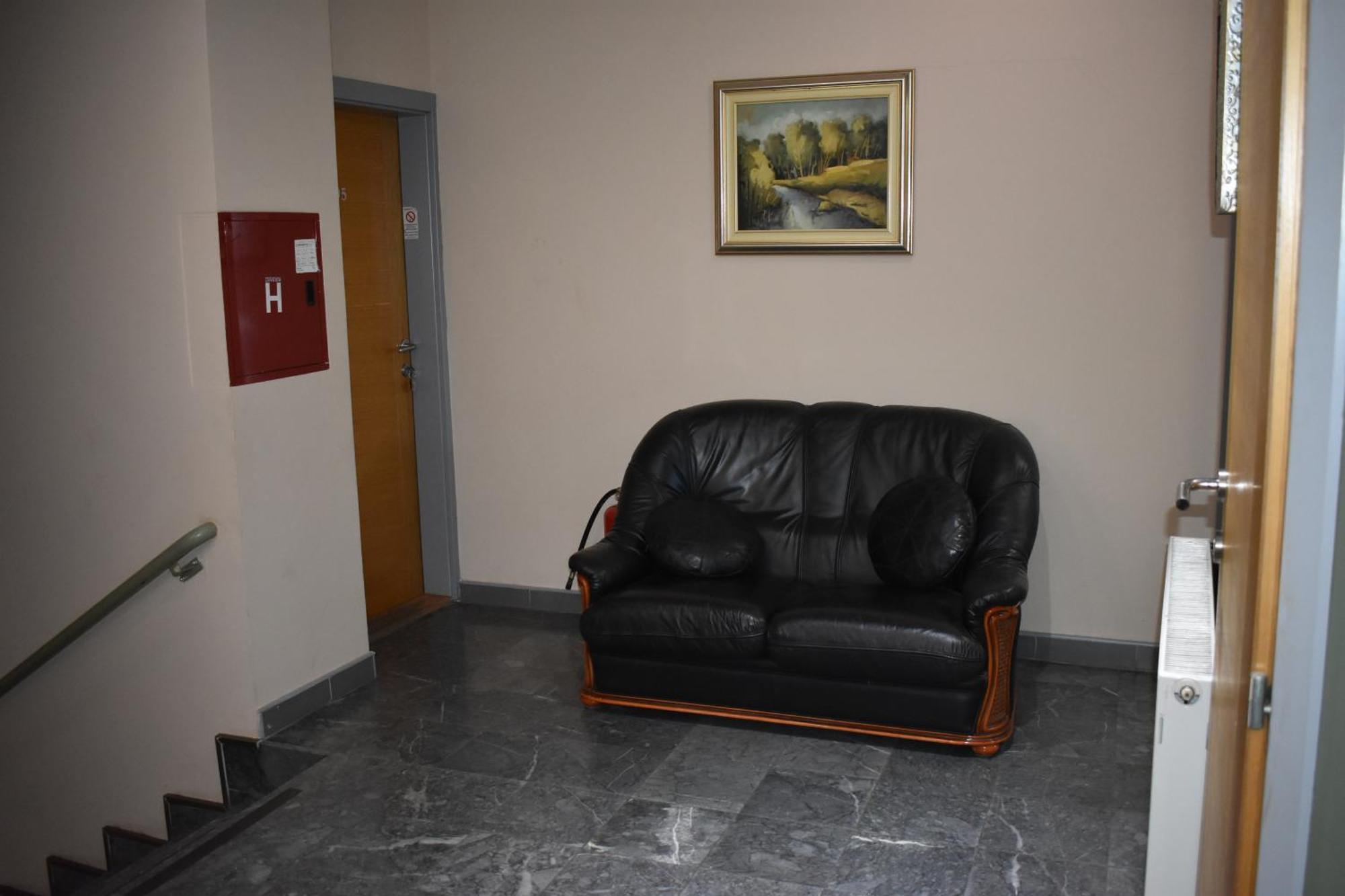 Garni Hotel Lion Jagodina Exteriör bild