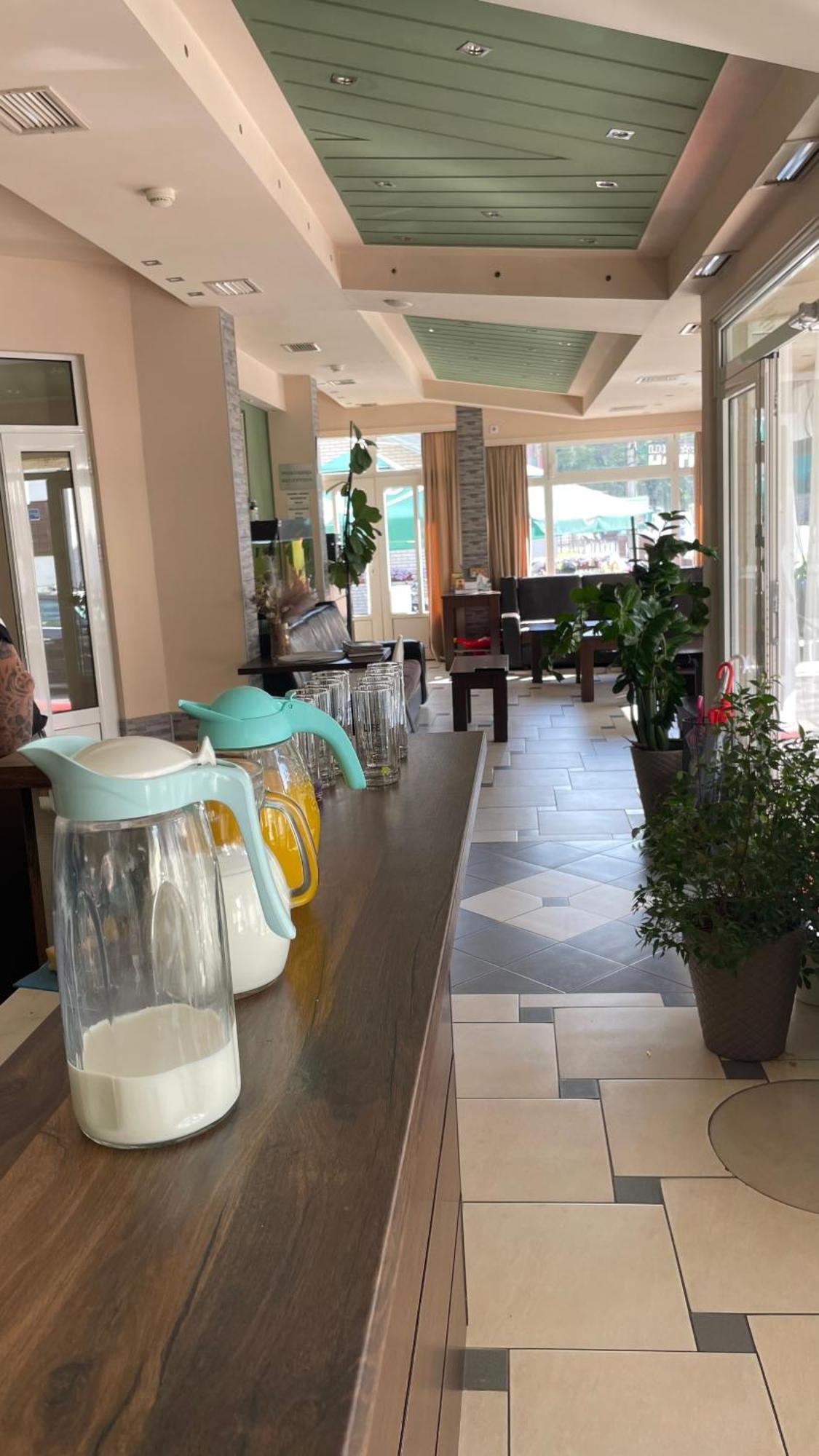 Garni Hotel Lion Jagodina Exteriör bild